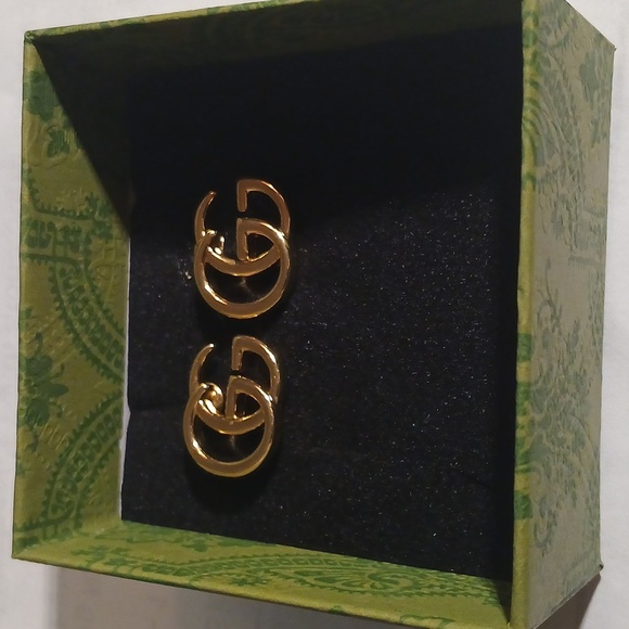 Authentic GG Logo Gold Tone Earrings - Picture 5 of 8